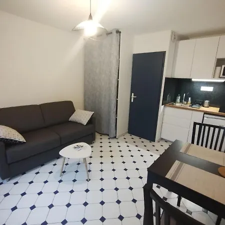 Plain Pied Avec Terrasse Proche Apartment Courseulles-sur-Mer