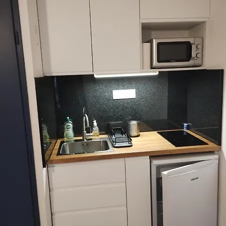 Apartment Plain Pied Avec Terrasse Proche